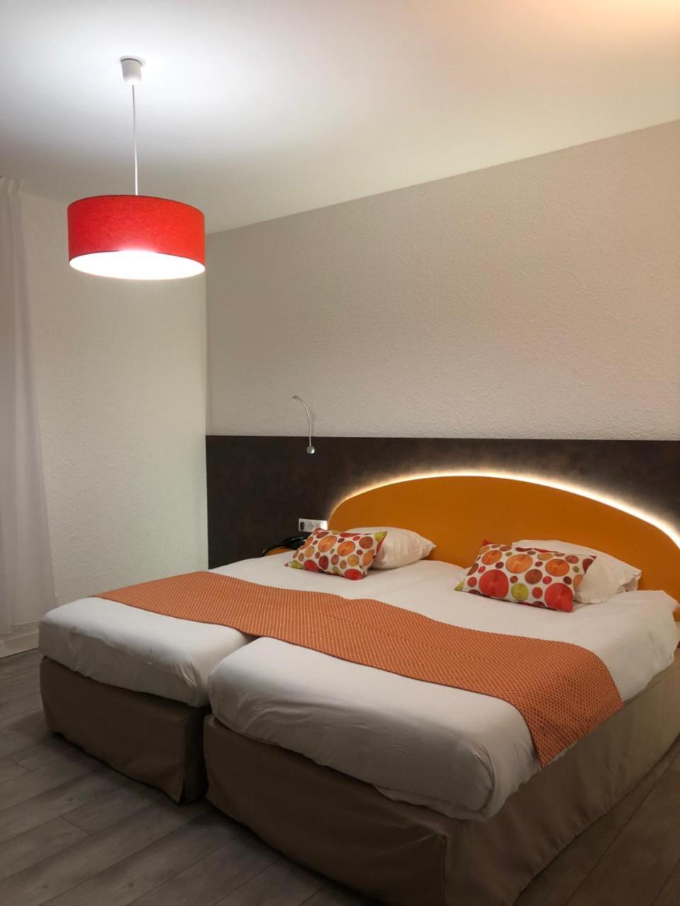 Hotel Les Tilleuls Montbeliard Sud Audincourt Esterno foto